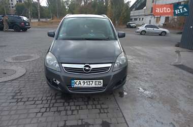 Opel Zafira 2010 Opel Zafira 2010