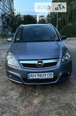 Мінівен Opel Zafira 2006 в Києві