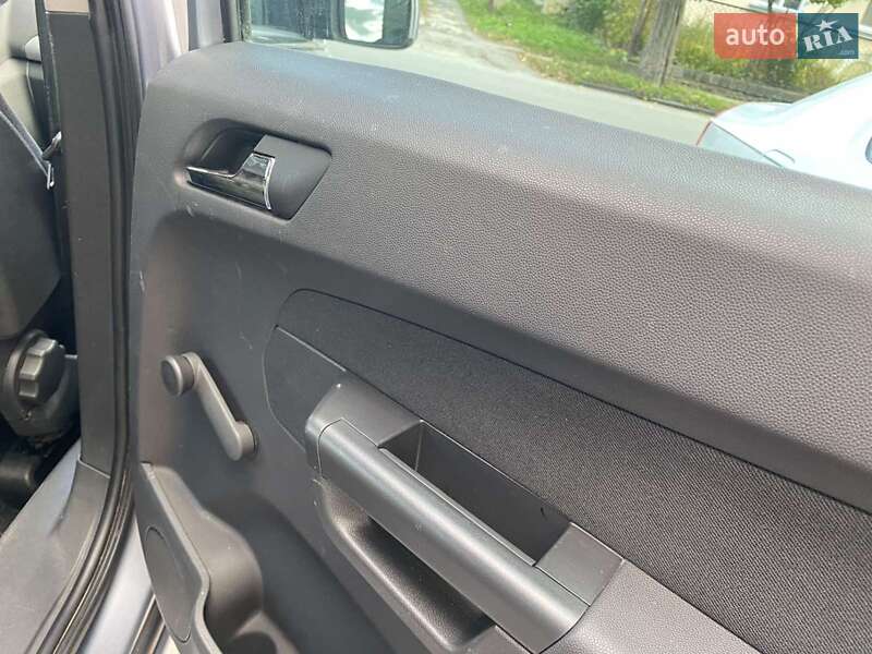 Мінівен Opel Zafira 2011 в Здолбуніві