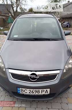 Минивэн Opel Zafira 2007 в Каменке-Бугской