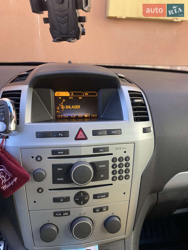 Минивэн Opel Zafira 2006 в Тернополе