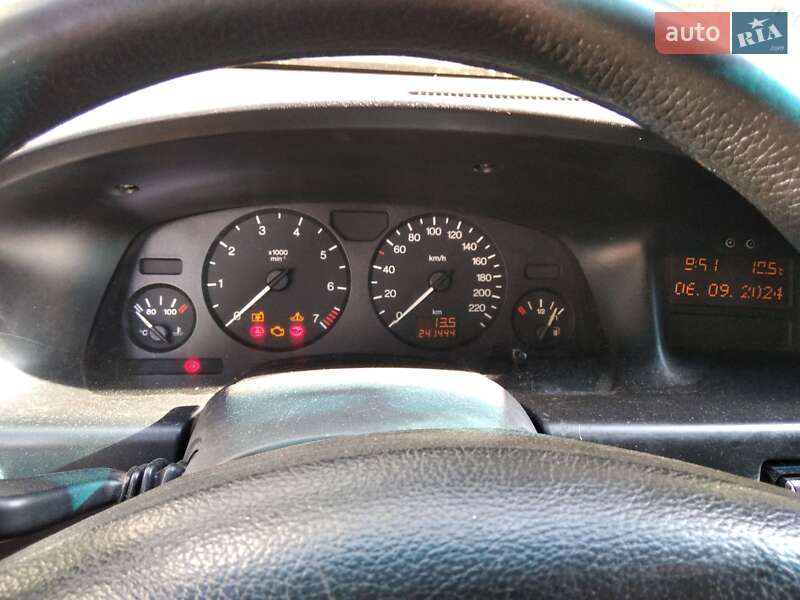 Мінівен Opel Zafira 2000 в Шептицькому