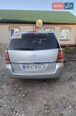 Минивэн Opel Zafira 2006 в Хмельнике