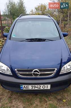 Минивэн Opel Zafira 2003 в 