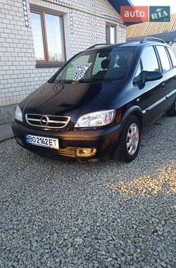 Минивэн Opel Zafira 2003 в Бучаче