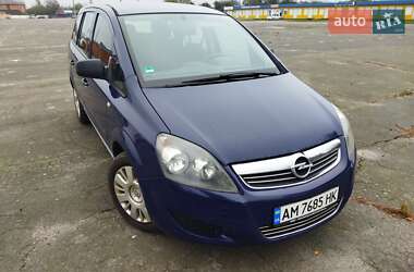 Минивэн Opel Zafira 2011 в Звягеле