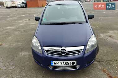 Минивэн Opel Zafira 2011 в Звягеле