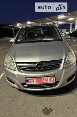 Минивэн Opel Zafira 2008 в Запорожье