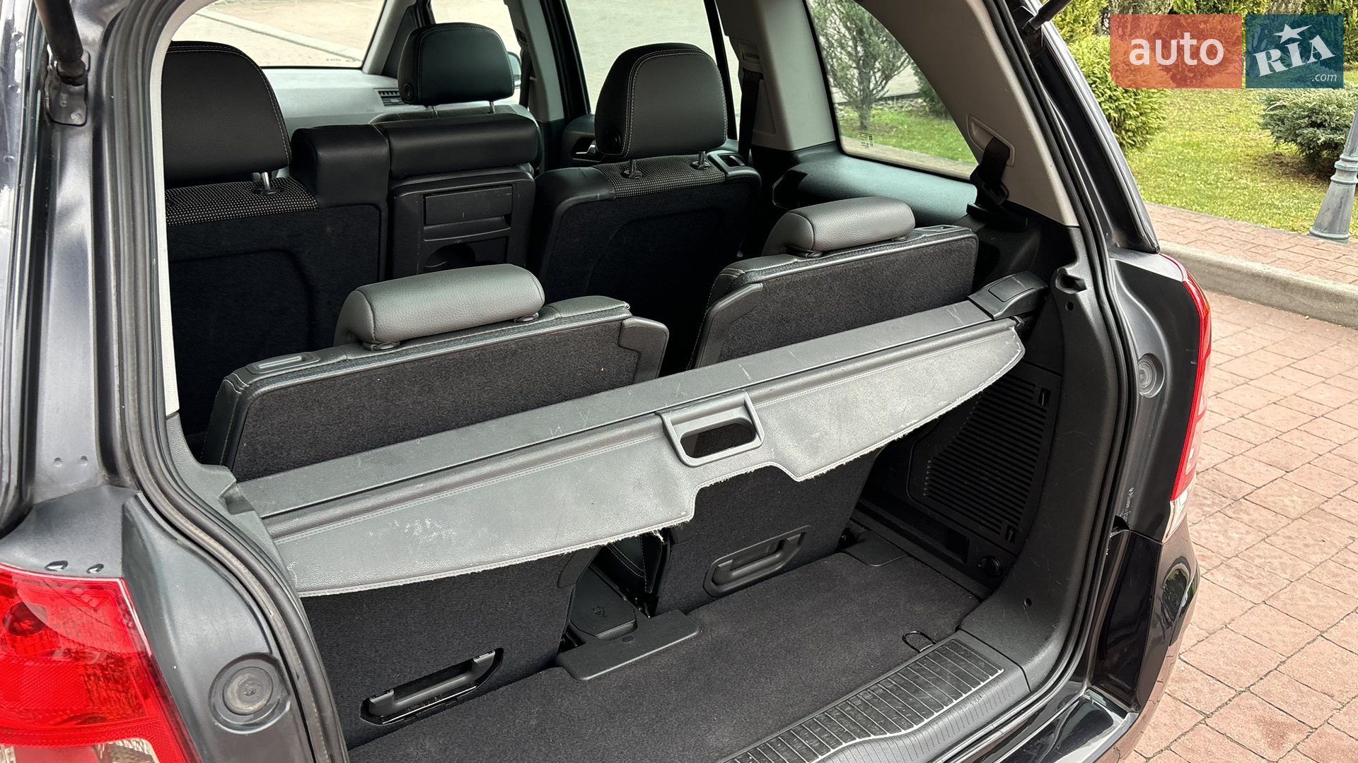 2010 Opel Zafira - мініатюра 28