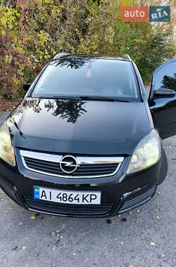 Минивэн Opel Zafira 2006 в 