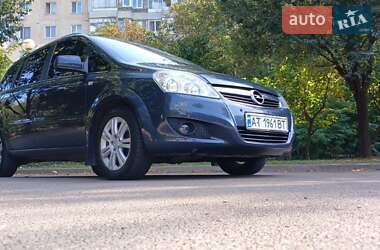 Мінівен Opel Zafira 2010 в Одесі