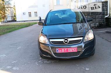 Opel Zafira 2012