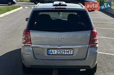 Мінівен Opel Zafira 2009 в Бучі