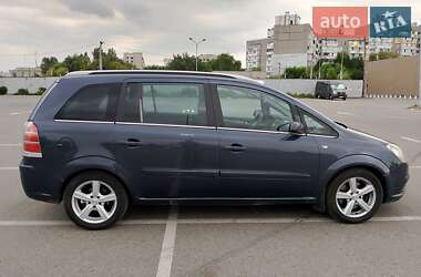 Мінівен Opel Zafira 2005 в Києві