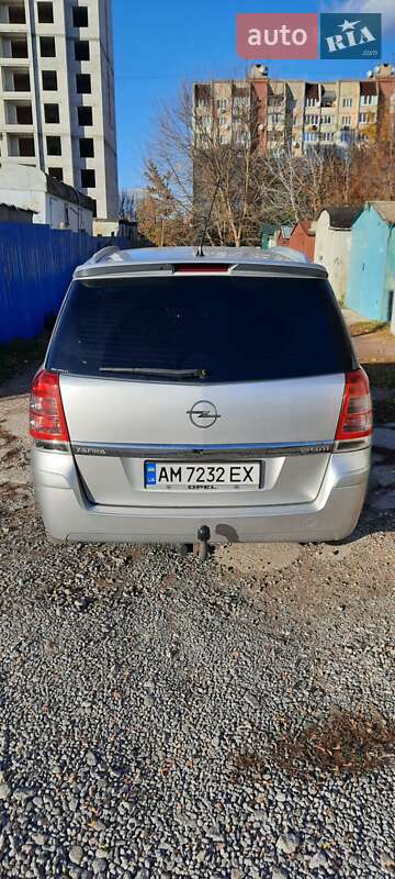 Мінівен Opel Zafira 2008 в Житомирі