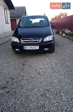 Минивэн Opel Zafira 2003 в Бучаче