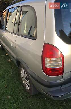 Мінівен Opel Zafira 2004 в 