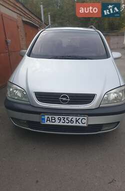 Минивэн Opel Zafira 2001 в Виннице