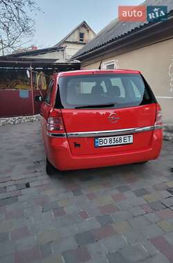 Мінівен Opel Zafira 2009 в Збаражі