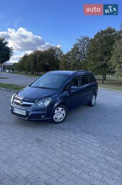 Минивэн Opel Zafira 2006 в 