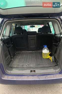 Минивэн Opel Zafira 2006 в 