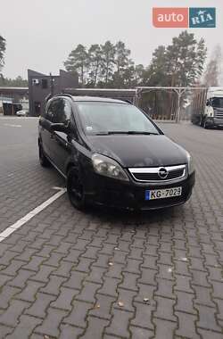 Минивэн Opel Zafira 2006 в Маневичах