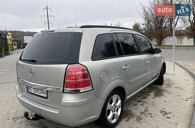 Минивэн Opel Zafira 2005 в Львове