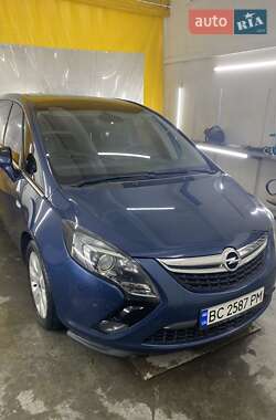 Мікровен Opel Zafira 2015 в Львові