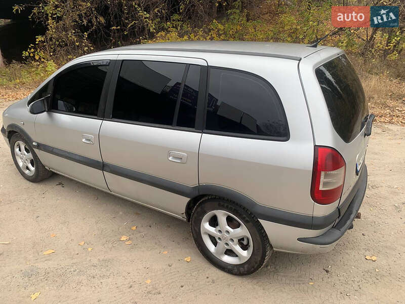 Мінівен Opel Zafira 2004 в Кам'янському фото 5 Мінівен Opel Zafira 2004 в Кам'янському