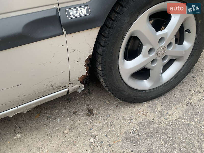 Мінівен Opel Zafira 2004 в Кам'янському фото 9 Мінівен Opel Zafira 2004 в Кам'янському