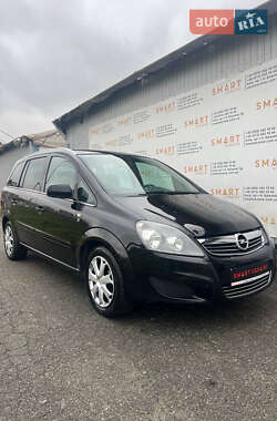 Мінівен Opel Zafira 2012 в Києві