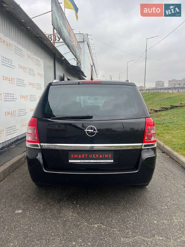 Минивэн Opel Zafira 2012 в Киеве фото 10 Минивэн Opel Zafira 2012 в Киеве