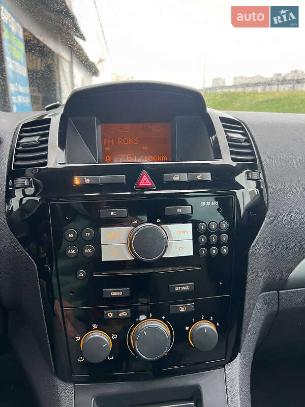 Минивэн Opel Zafira 2012 в Киеве фото 56 Минивэн Opel Zafira 2012 в Киеве