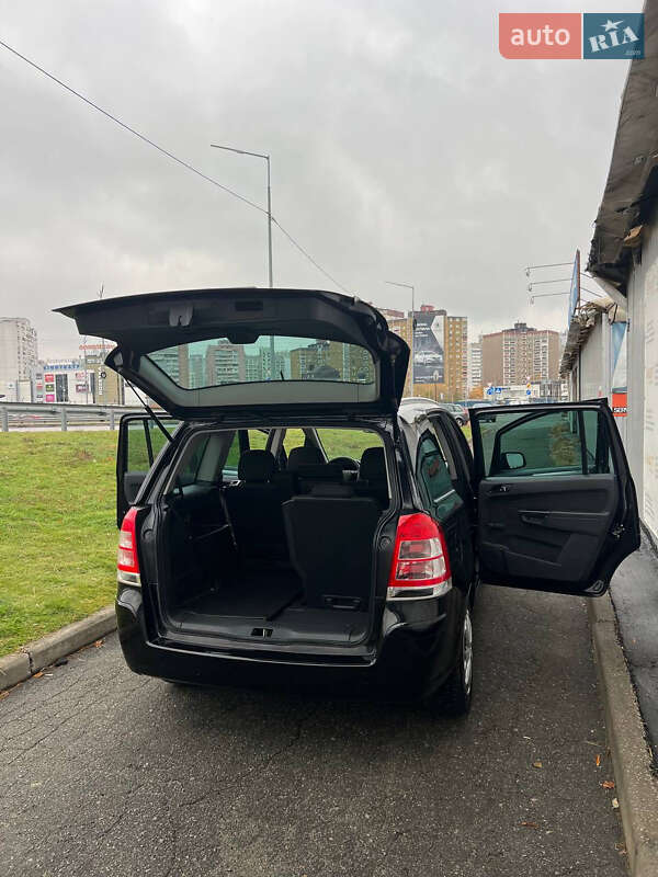 Минивэн Opel Zafira 2012 в Киеве фото 65 Минивэн Opel Zafira 2012 в Киеве