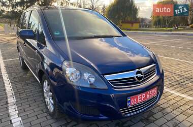 Минивэн Opel Zafira 2010 в Луцке