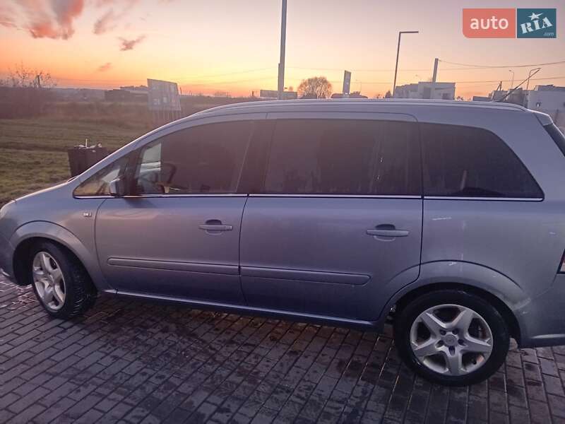 Opel Zafira 2007