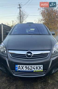 Мінівен Opel Zafira 2011 в Пісочині