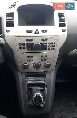 Opel Zafira 2008