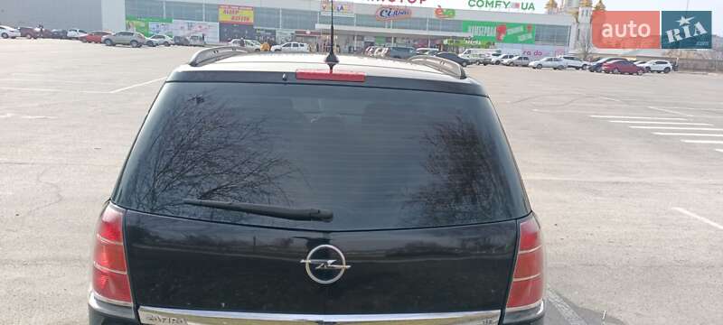 Минивэн Opel Zafira 2005 в Запорожье