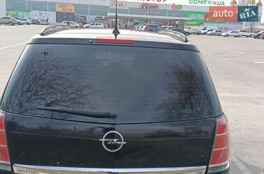 Минивэн Opel Zafira 2005 в 