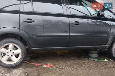 Минивэн Opel Zafira 2005 в Запорожье