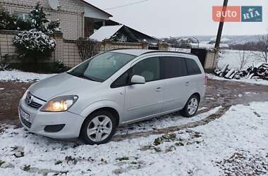 Минивэн Opel Zafira 2012 в Ямполе