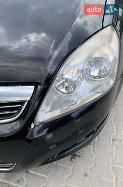 Мінівен Opel Zafira 2008 в Самборі