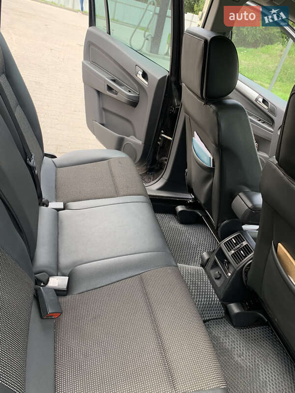 Мінівен Opel Zafira 2008 в Самборі