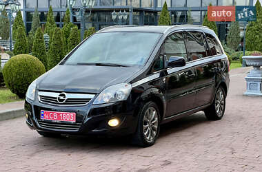 Минивэн Opel Zafira 2010 в Стрые