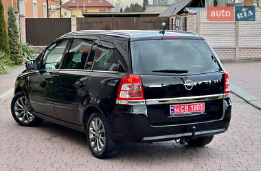 Минивэн Opel Zafira 2010 в Стрые