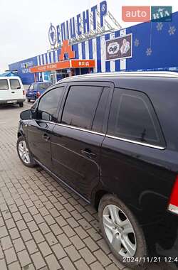 Минивэн Opel Zafira 2009 в 