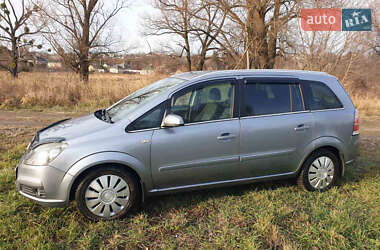 Минивэн Opel Zafira 2007 в Харькове