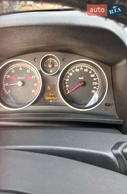 Мінівен Opel Zafira 2012 в Кременчуці