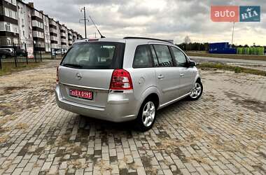 Минивэн Opel Zafira 2008 в Славуте